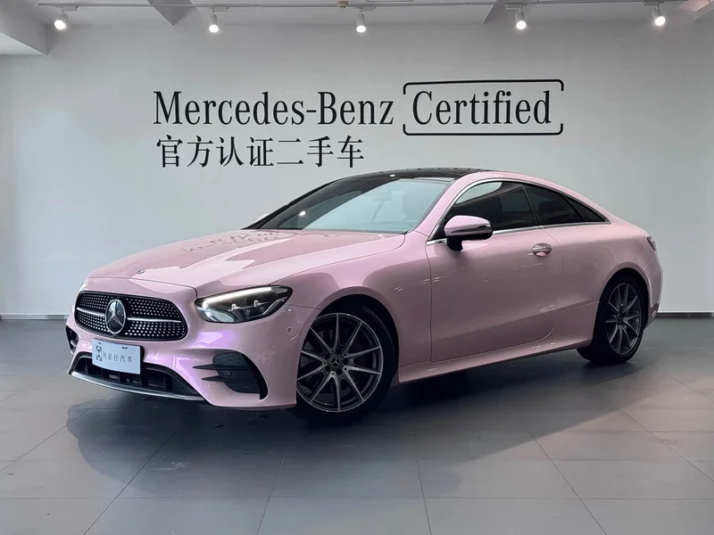 Mercedes-Benz E-Class — фото 1