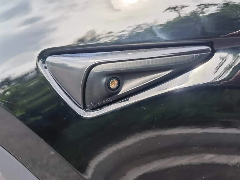 Tesla Model Y — фото 30