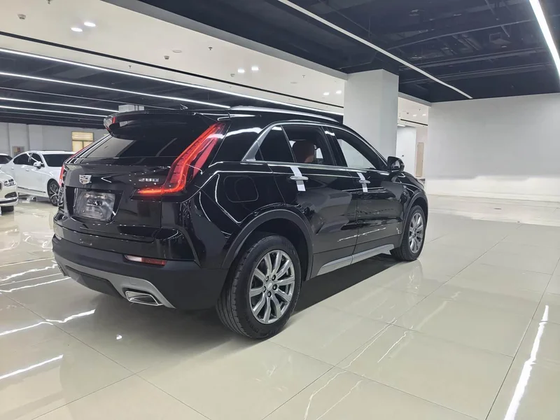 Cadillac XT4 — фото 4
