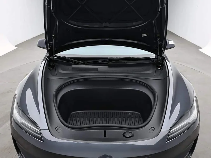Tesla Model 3 — фото 15