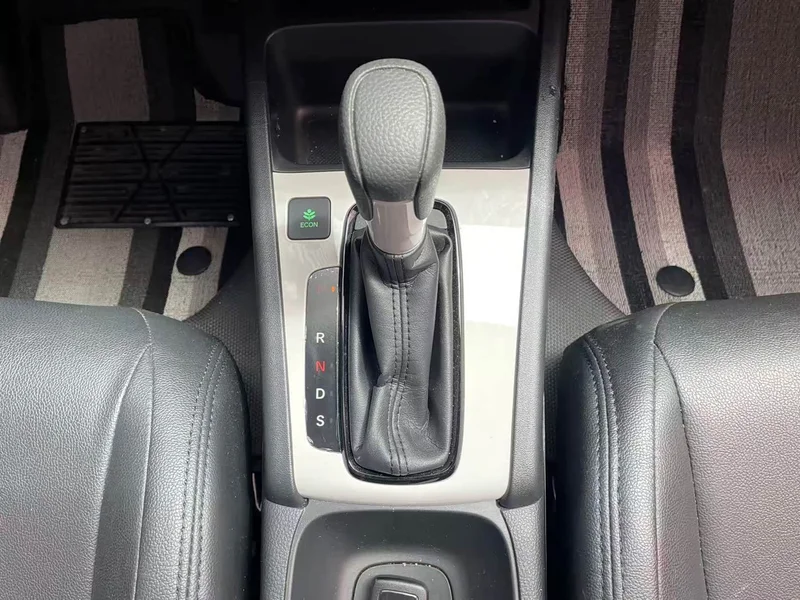Honda Fit — фото 19