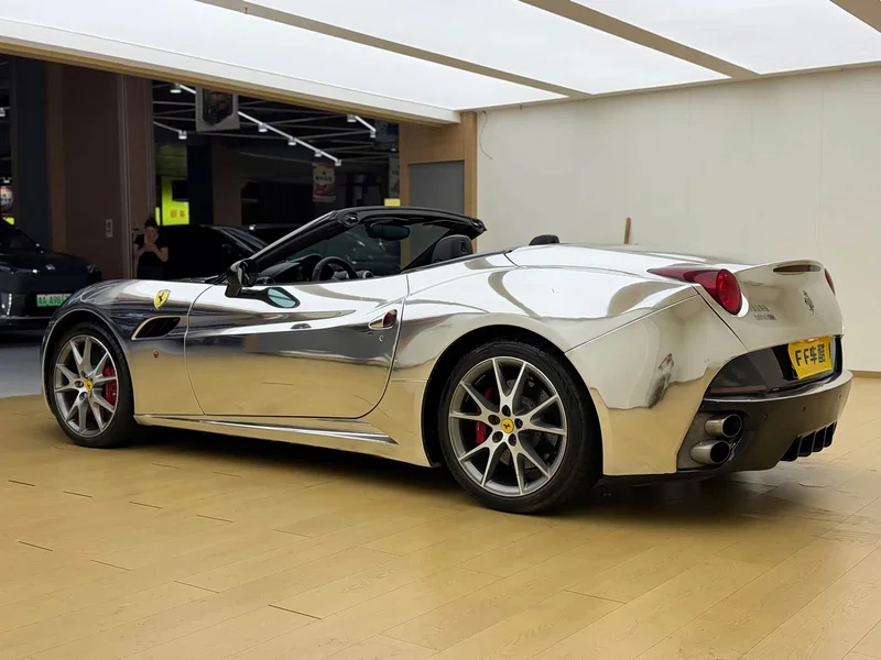 Ferrari California T — фото 10