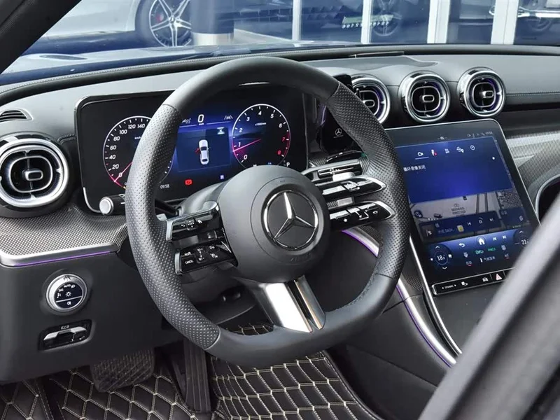 Mercedes-Benz C-Class — фото 15