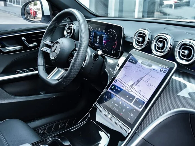 Mercedes-Benz C-Class — фото 17