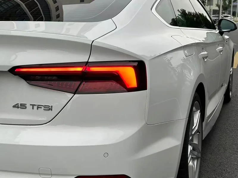 Audi A5 (Imported) — фото 9