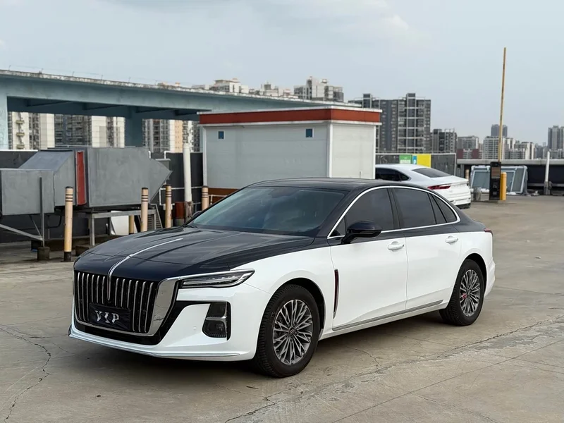 Hongqi H5 — фото 1