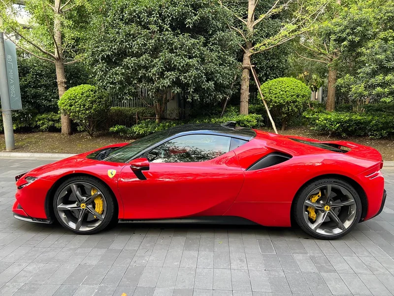 Ferrari SF90 — фото 4