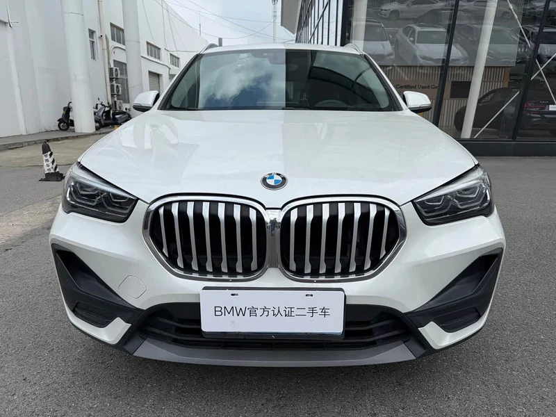 BMW X1 — фото 2