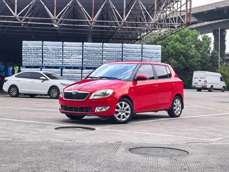 Skoda Citigo — фото 1