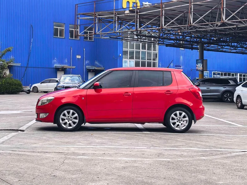 Skoda Citigo — фото 2
