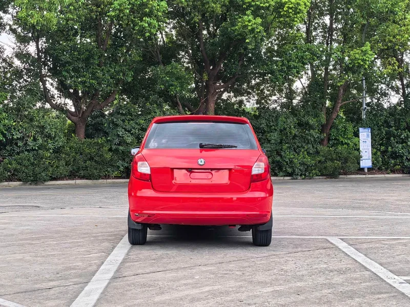Skoda Citigo — фото 5