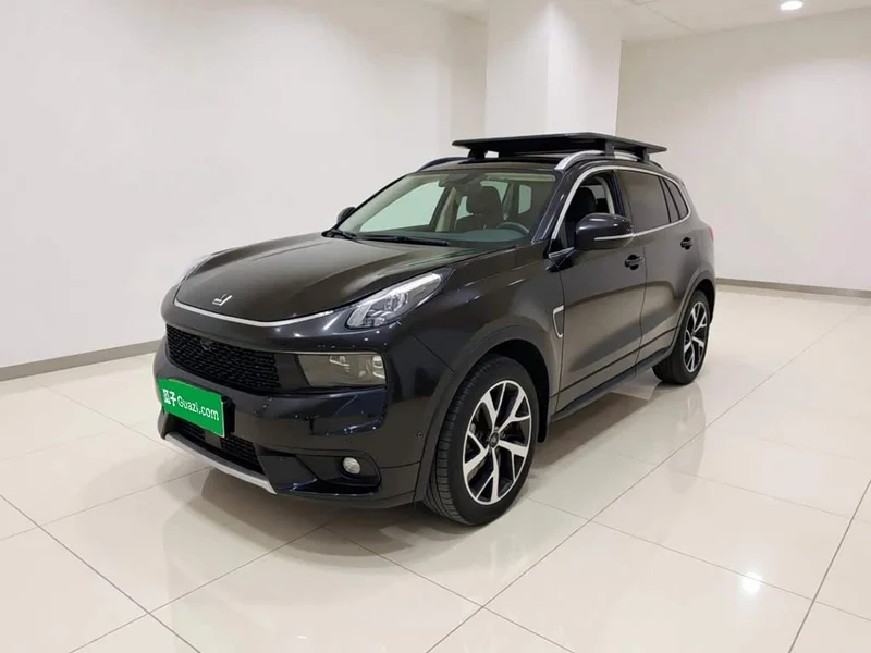 Lynk & Co 01