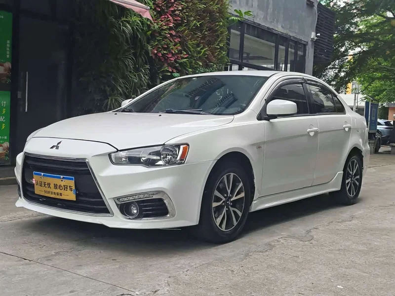 Mitsubishi Lancer EX