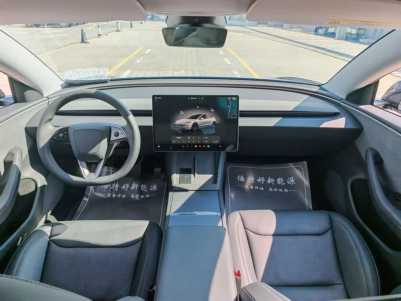Tesla Model 3 — фото 23