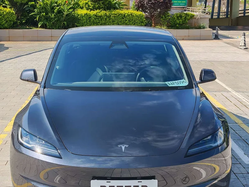 Tesla Model 3 — фото 3