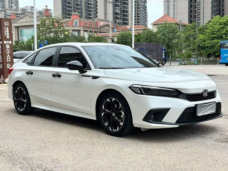 Honda Civic — фото 3