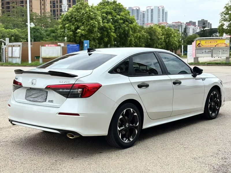 Honda Civic — фото 5