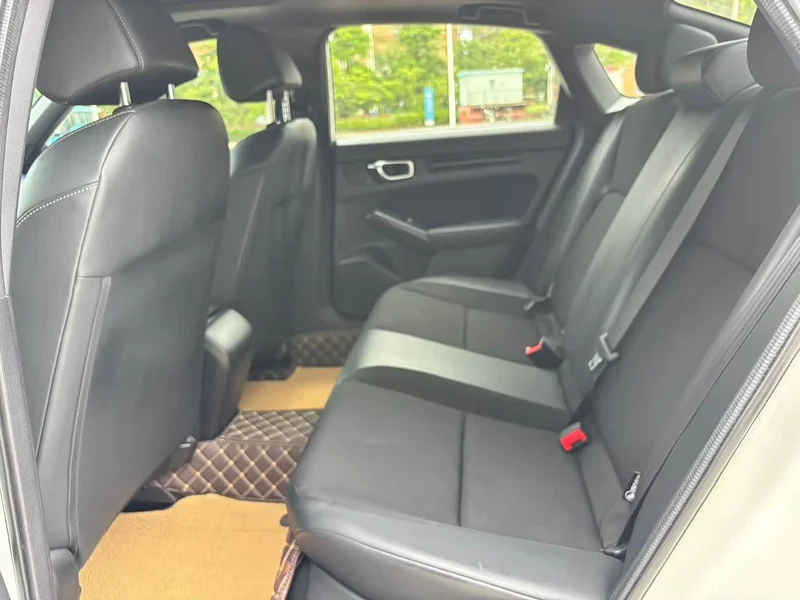 Honda Civic — фото 8
