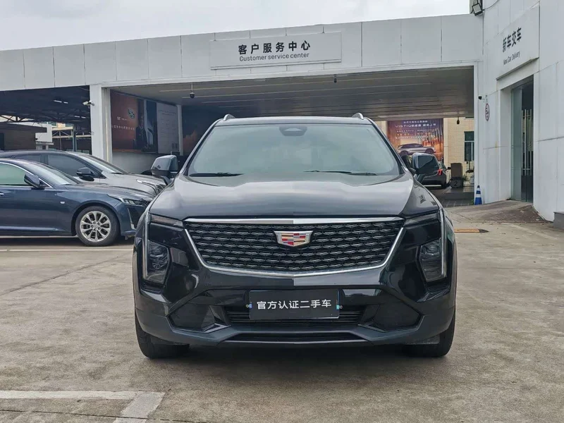 Cadillac XT4 — фото 2