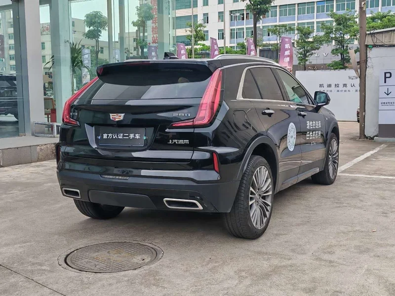 Cadillac XT4 — фото 6