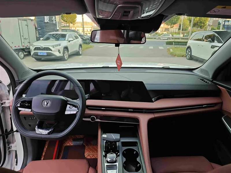 Changan CS75PLUS — фото 20