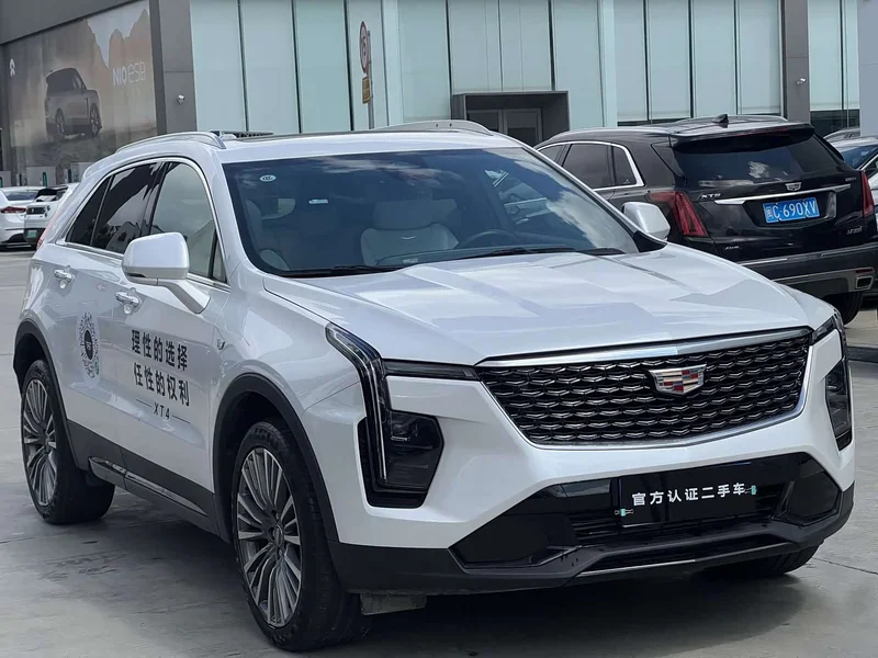 Cadillac XT4 — фото 3