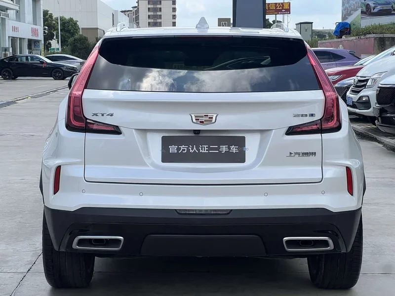 Cadillac XT4 — фото 4