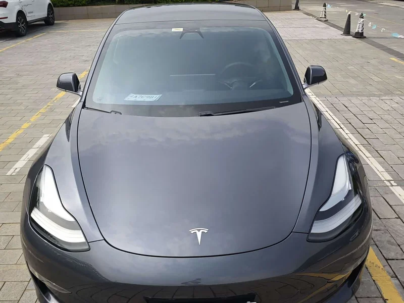 Tesla Model 3 — фото 18