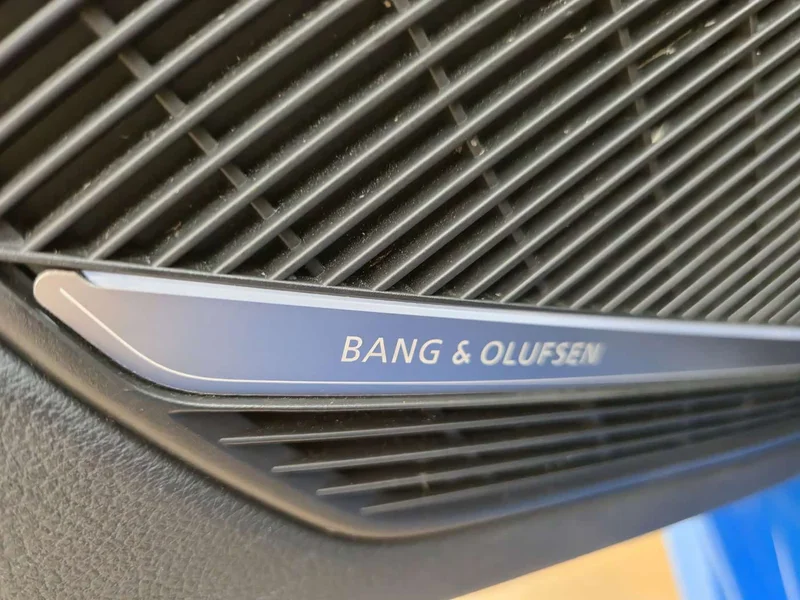 Audi S4 — фото 12