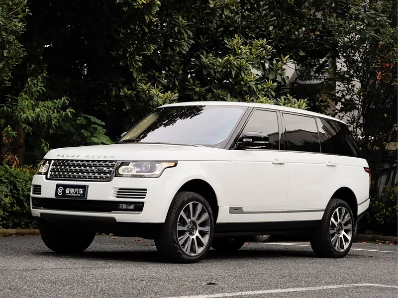 Land Rover Range Rover — фото 1