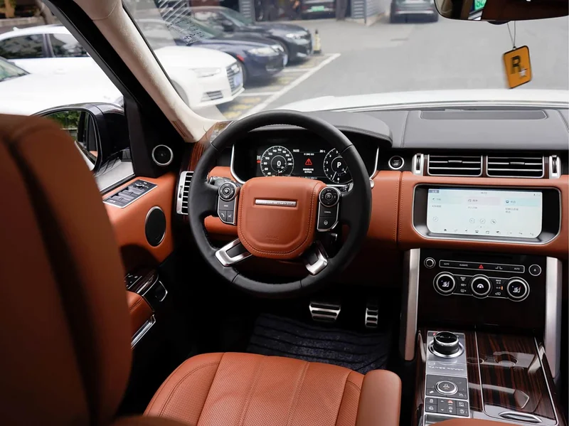 Land Rover Range Rover — фото 18