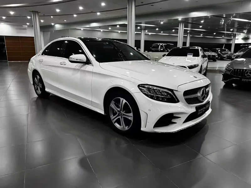 Mercedes-Benz C-Class — фото 7
