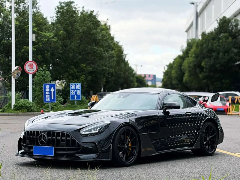 Mercedes-Benz AMG GT — фото 1