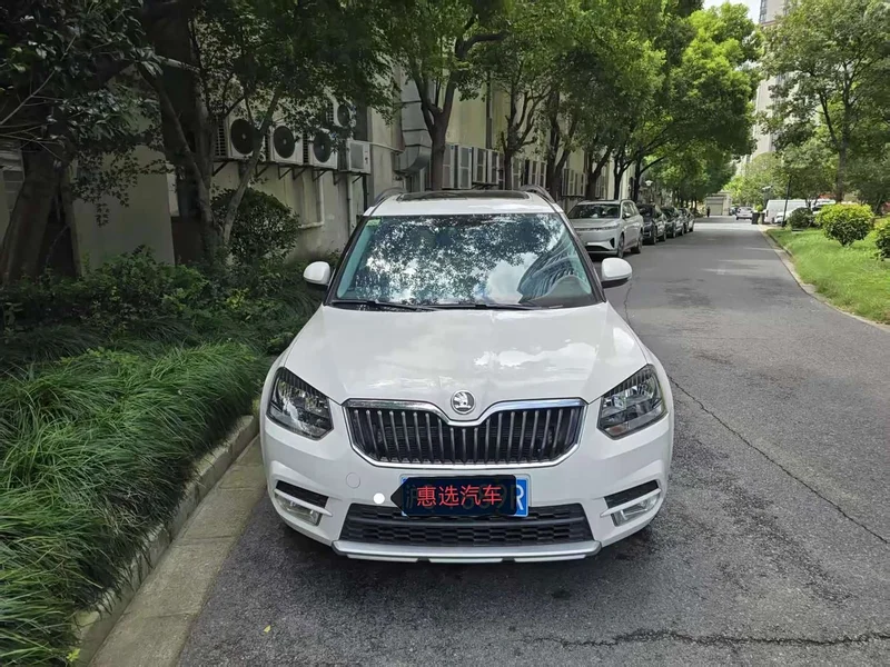 Skoda Yeti — фото 1