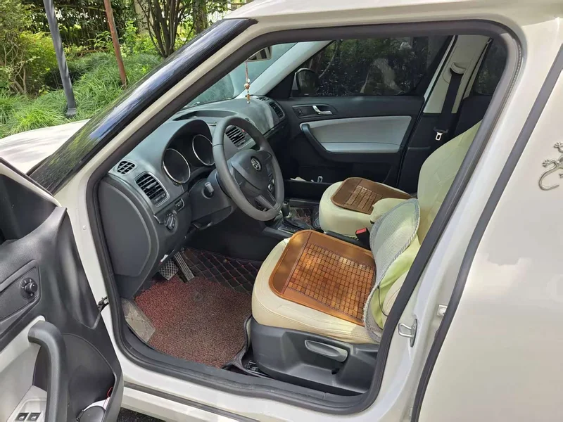 Skoda Yeti — фото 2