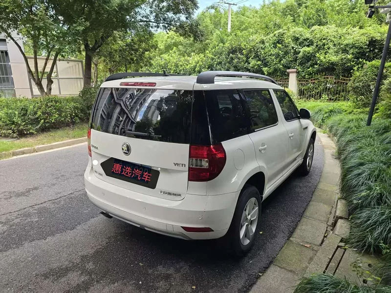Skoda Yeti — фото 7
