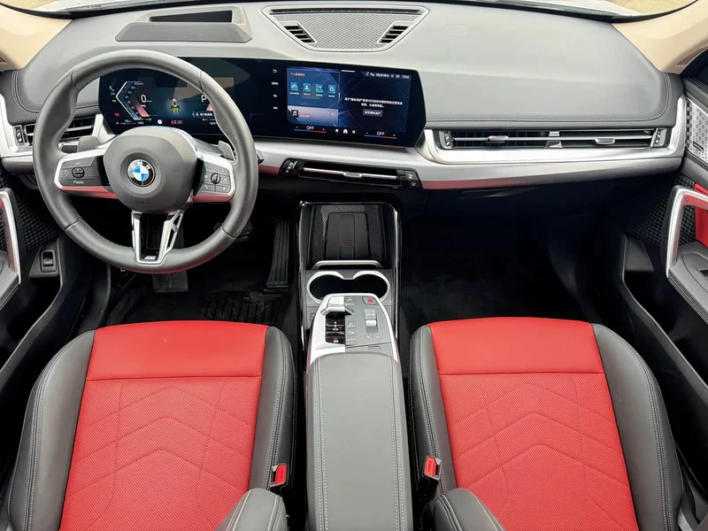 BMW X1 — фото 13