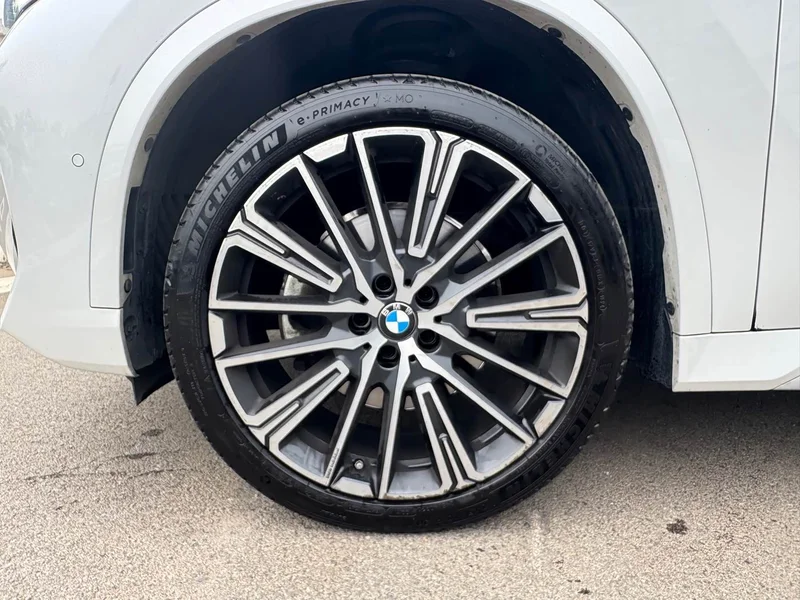 BMW X1 — фото 9