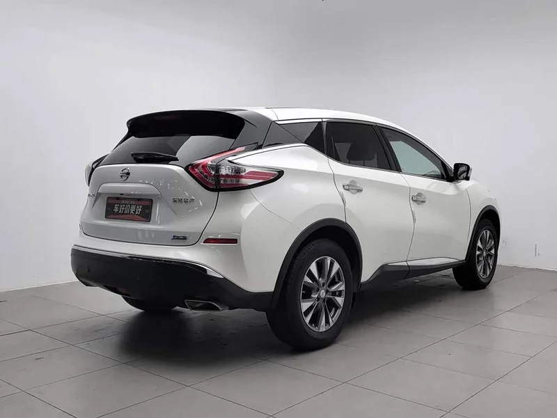 Nissan Murano — фото 2