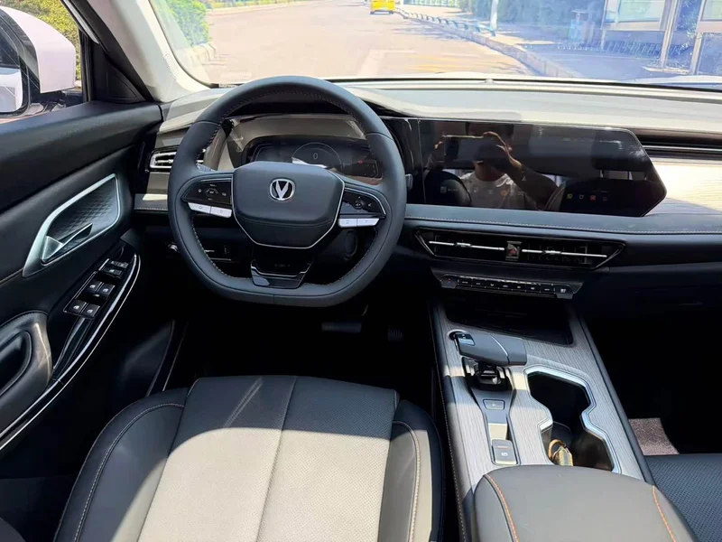 Changan X7 PLUS — фото 18