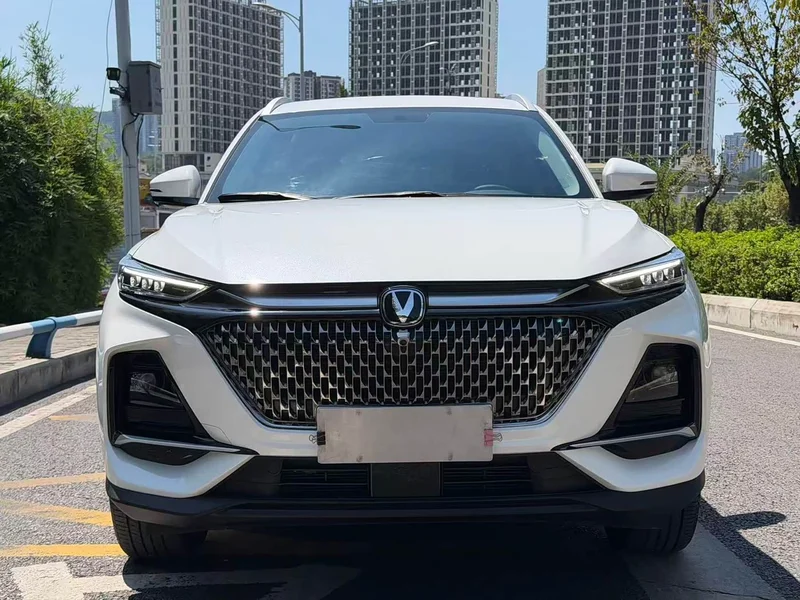 Changan X7 PLUS — фото 2