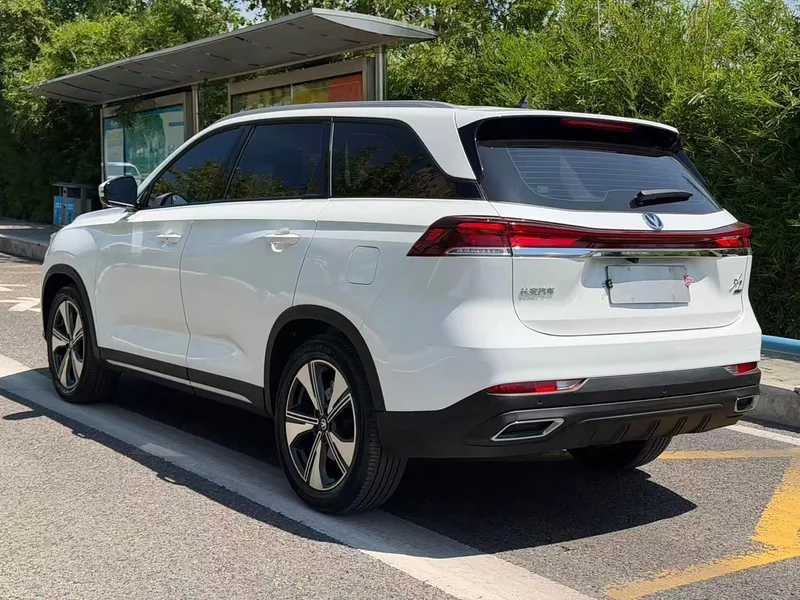 Changan X7 PLUS — фото 29