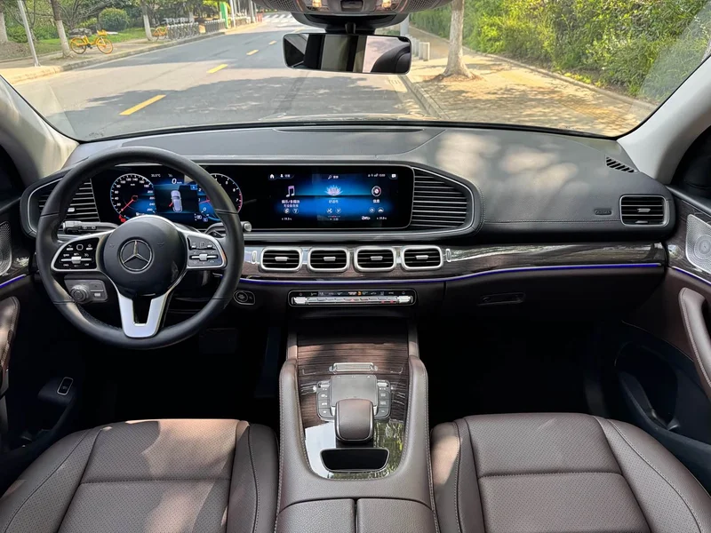 Mercedes-Benz GLE — фото 15