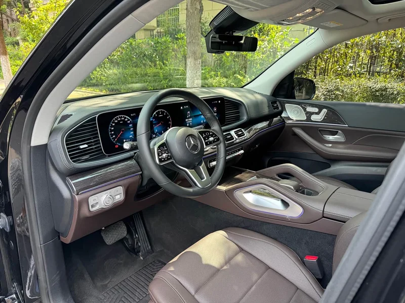Mercedes-Benz GLE — фото 6
