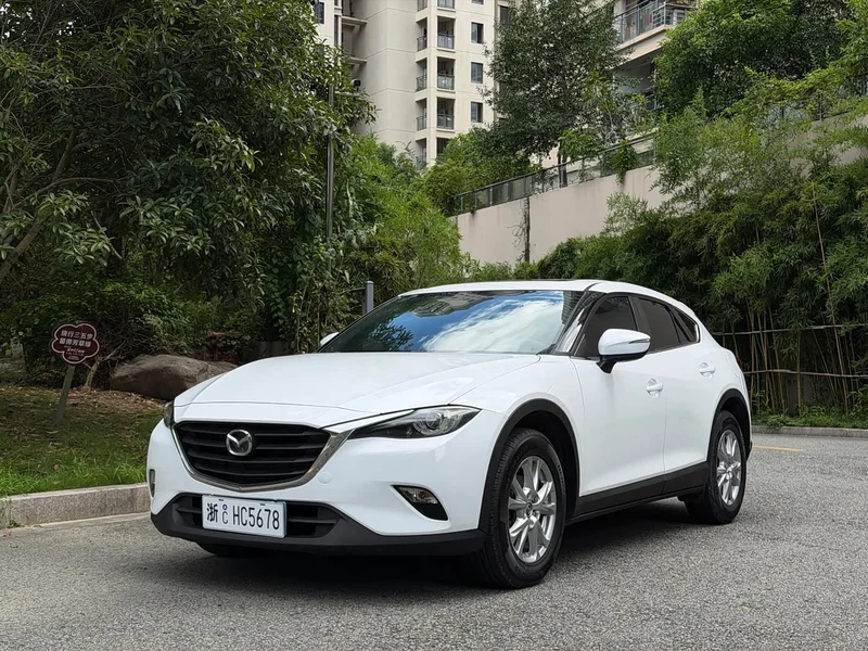 Mazda CX-4 — фото 1