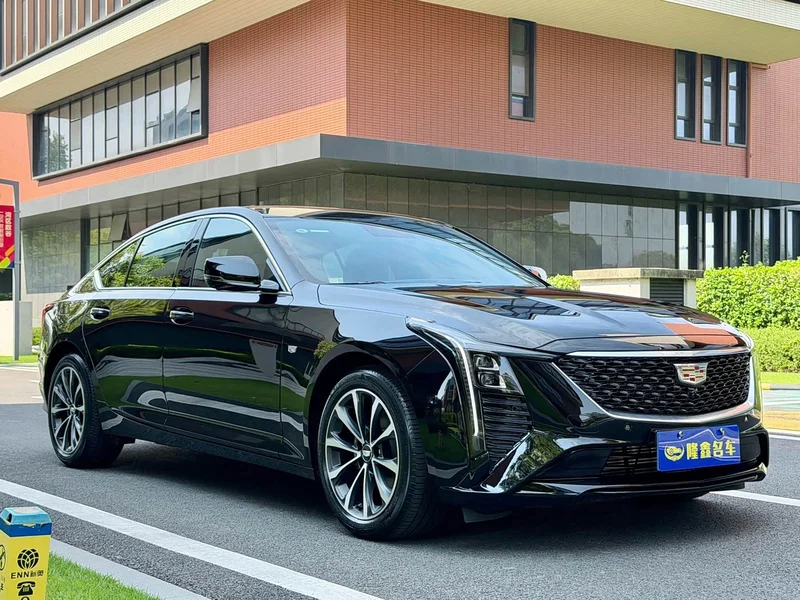 Cadillac CT5 — фото 3