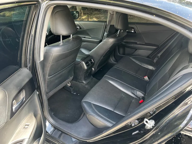 Honda Accord — фото 9