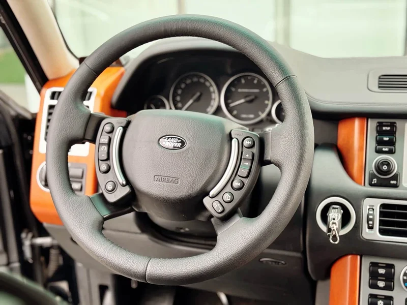 Land Rover Range Rover — фото 14