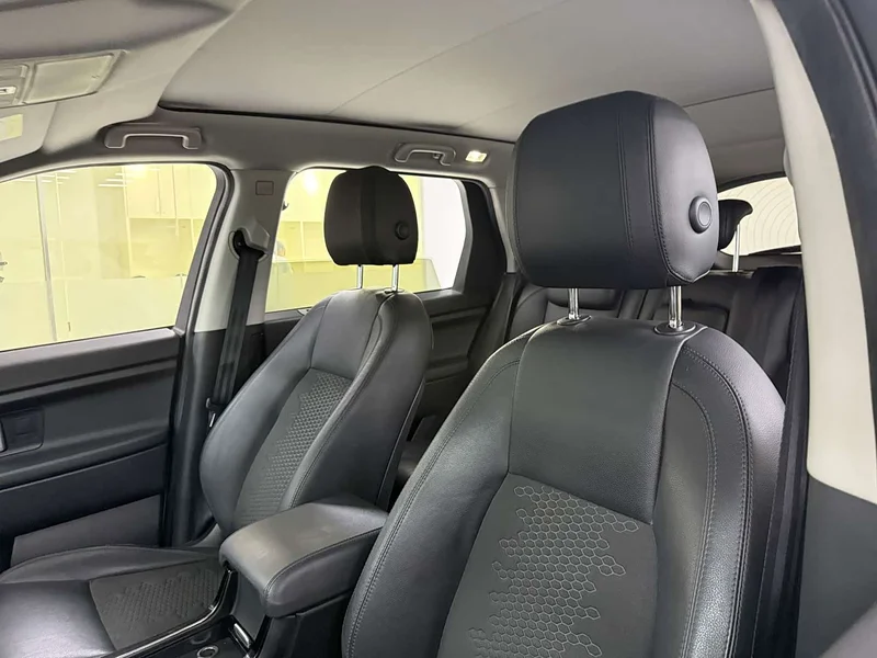 Land Rover Discovery — фото 12