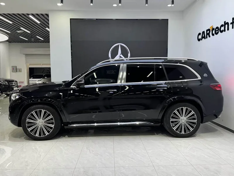 Mercedes-Benz GLS — фото 7